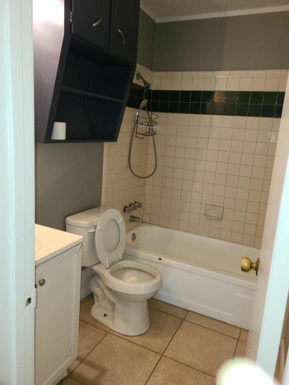 Building Photo - 1309 Janis Drive Unit A