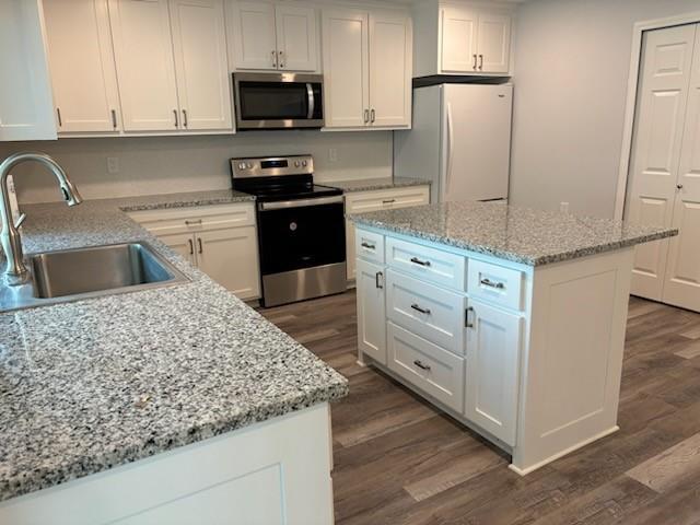 Foto del edificio - 5233 Bartlett Dr