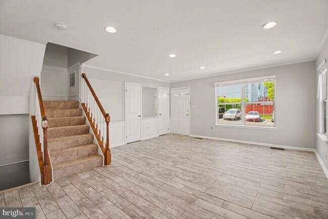 Building Photo - 3648 McDowell Ct