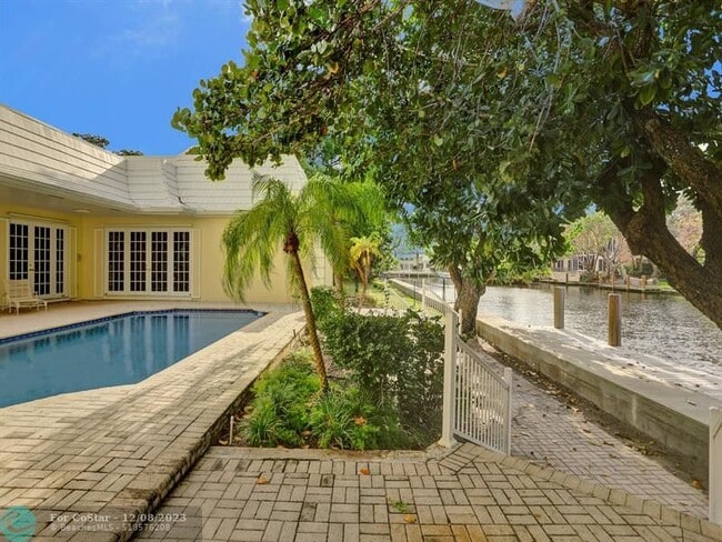 Building Photo - 40 Compass Isle