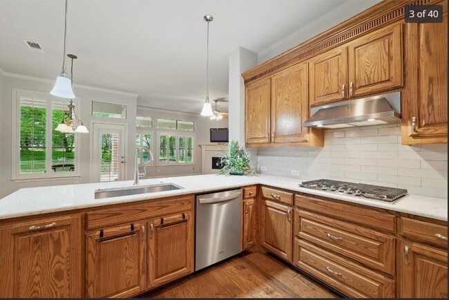 Foto del edificio - 231 Pine Valley Ct