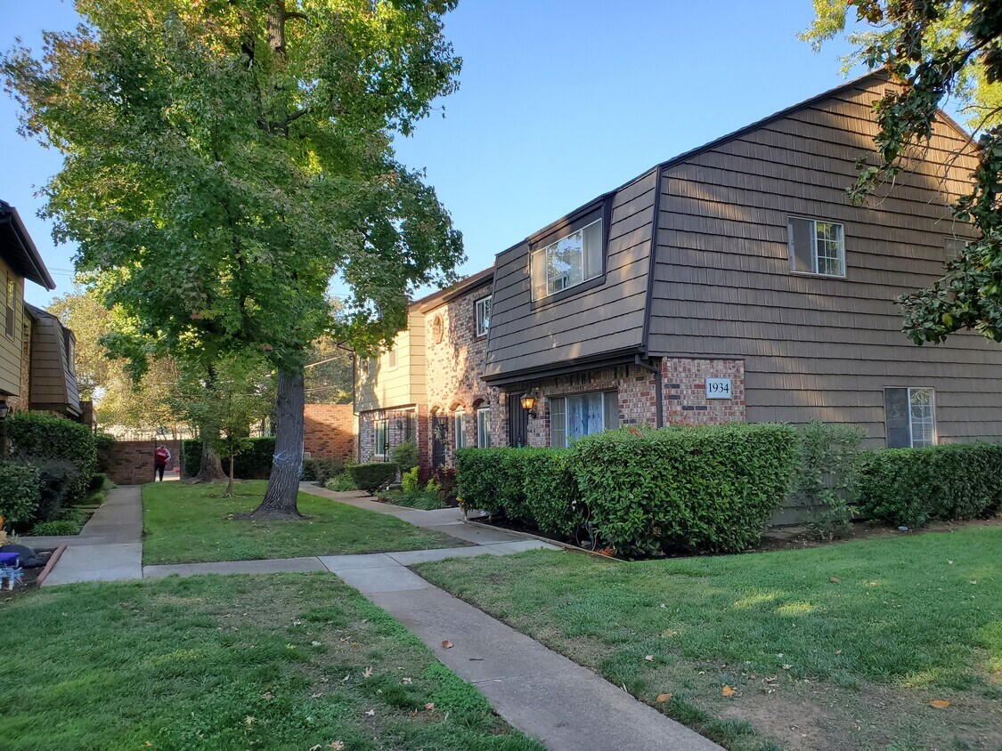 1934 Benita Dr Unit 1, Rancho Cordova, CA 95670 Condo for Rent in