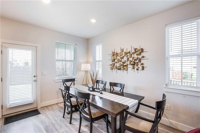 Building Photo - 7500 Burnham Pl