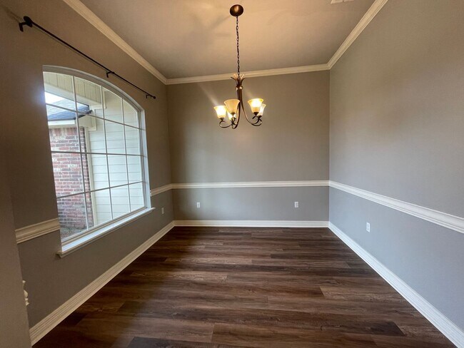 Foto del edificio - Riverbrooke Subdivision Beauty! Move in Ready!