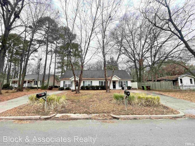 Building Photo - 2 br, 1 bath House - 420 Wall Street