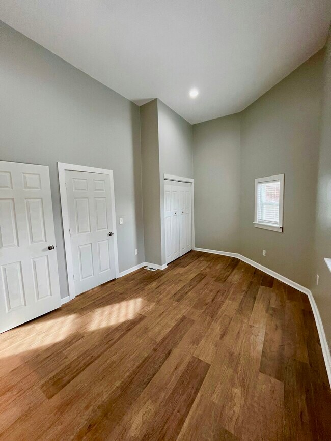 Foto del edificio - 1518 Howard St