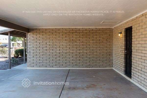 Foto del edificio - 1129 E Hampton Cir