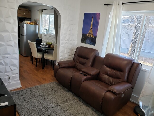 Foto del edificio - 25 22nd St SE