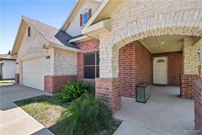 Foto del edificio - 23 Violet Ave