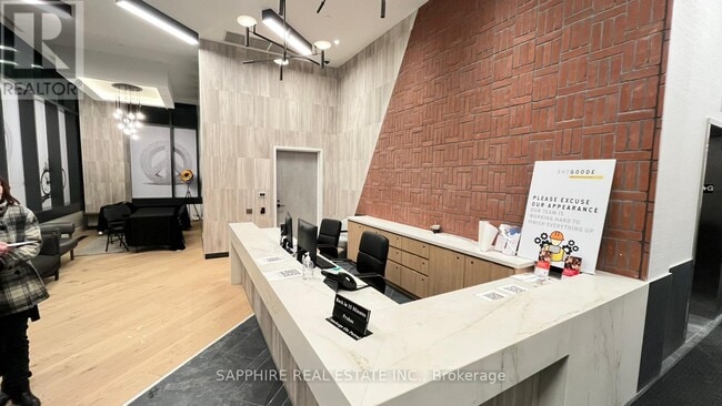 Photo du bâtiment - 35 Parliament St