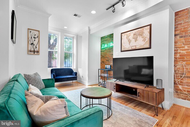 Foto del edificio - 1037 5th St NE