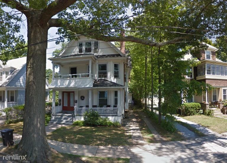Primary Photo - 193 Willard St