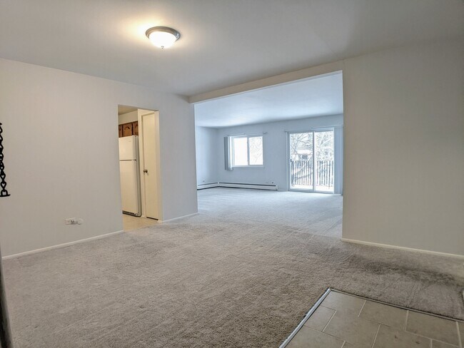 Building Photo - 525 S Cleveland Ave