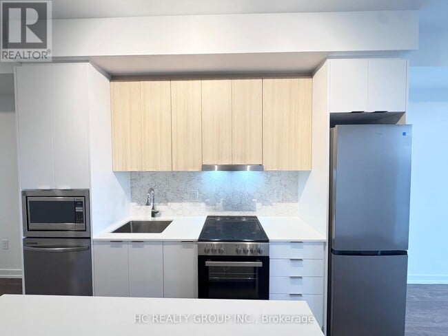 Photo du bâtiment - 9763 Markham Rd