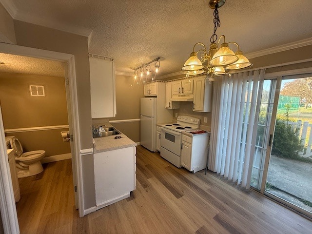 Building Photo - 114 Pinewood St