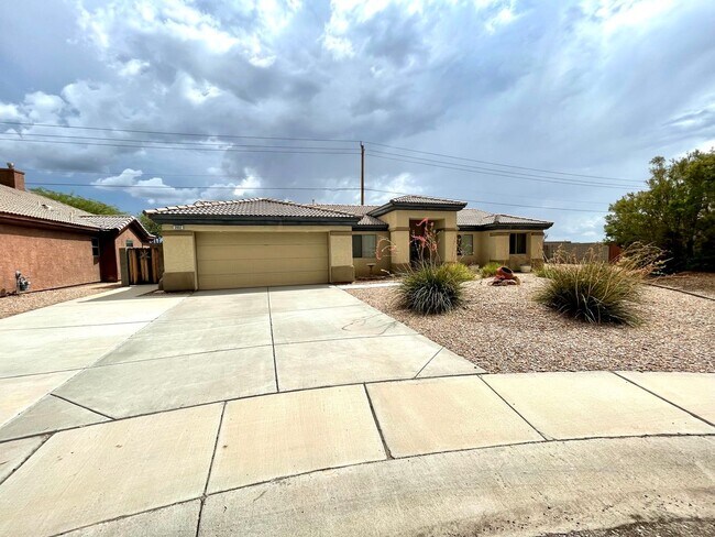 Foto del edificio - Beautiful 3 Bedroom Home in Cul de Sac!