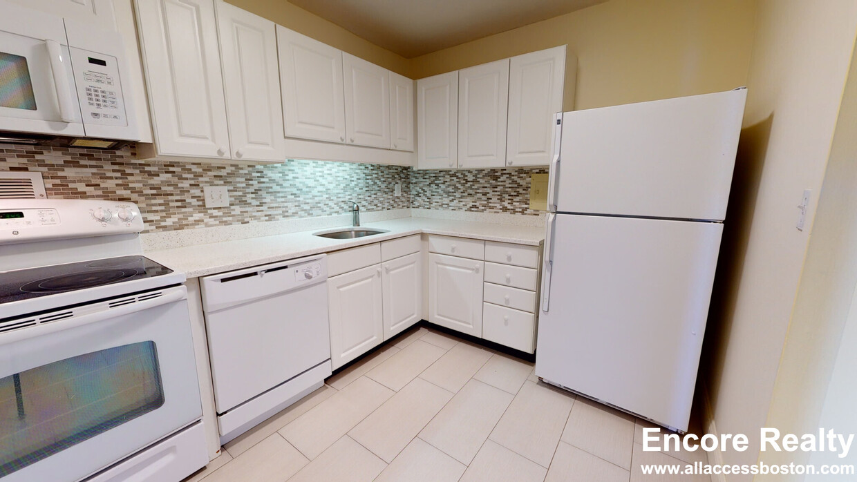 Foto principal - 80 Monmouth St