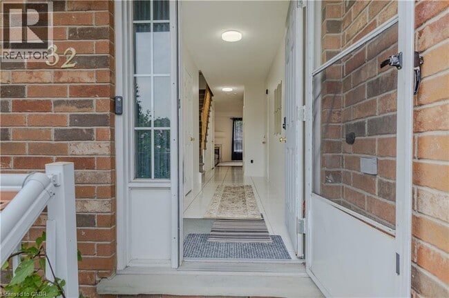 Building Photo - 10 Cadham Blvd