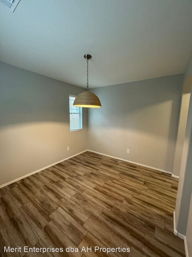 Building Photo - 3 br, 2.5 bath House - 2491 E BOSTON ST