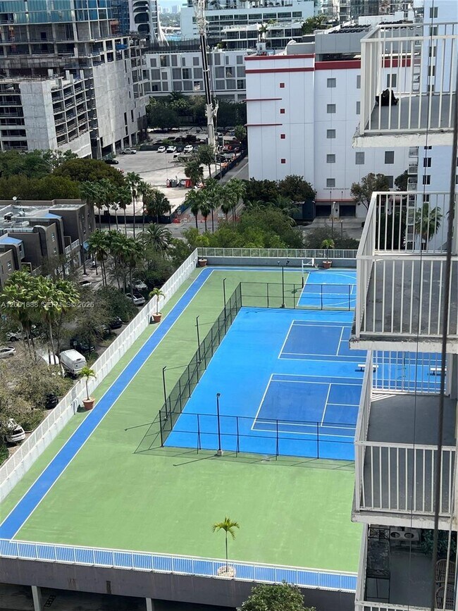 Foto del edificio - 850 N Miami Ave