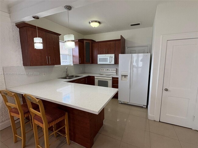 Foto del edificio - 1560 NW 25th Ave