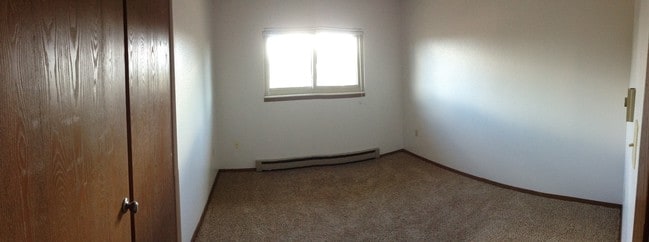 2nd Bedroom - 4131 Van Buren Ave