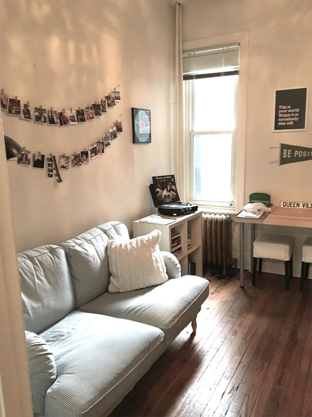Foto principal - 528 S 4th St