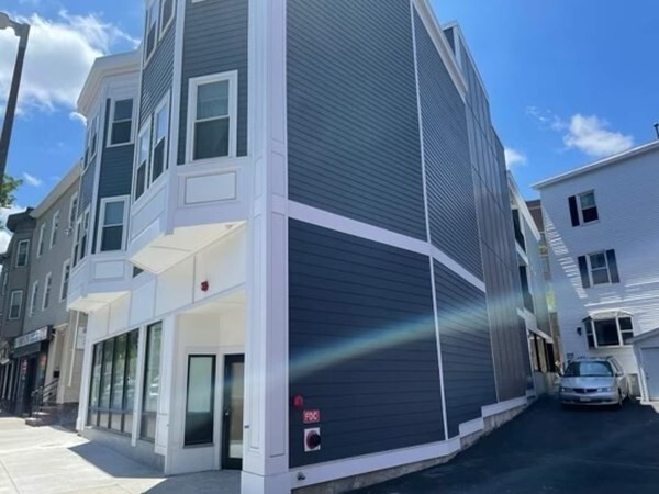 Building Photo - 1403 Dorchester Ave