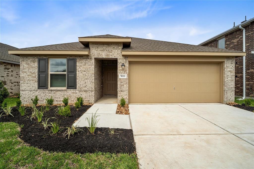 Foto principal - 5111 Sunvalley Bend Dr