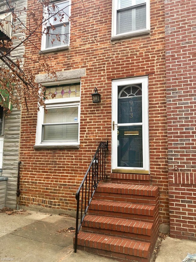 Building Photo - 2 br, 1.5 bath House - 913 S Linwood Ave
