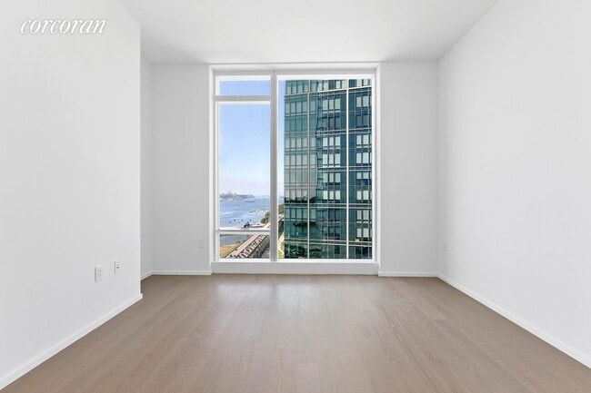 Building Photo - 30 Riverside Blvd