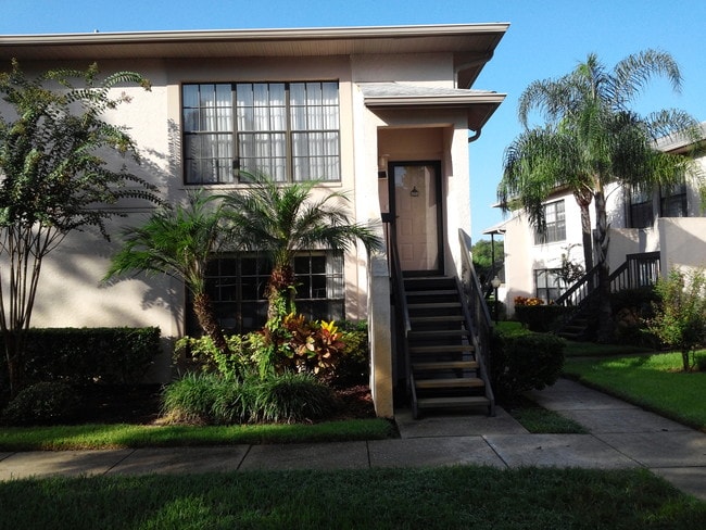 Building Photo - 3366 Mermoor Dr
