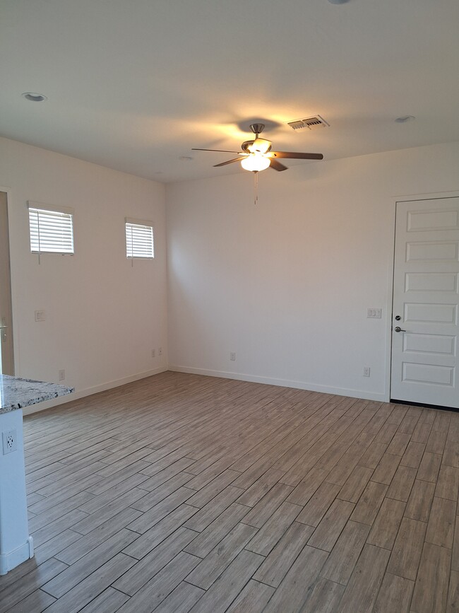 Building Photo - 24426 N 163rd Dr