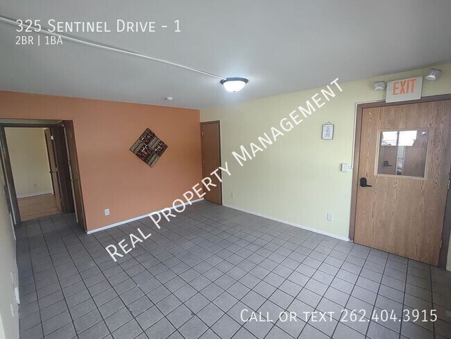 Foto del edificio - 325 Sentinel Dr
