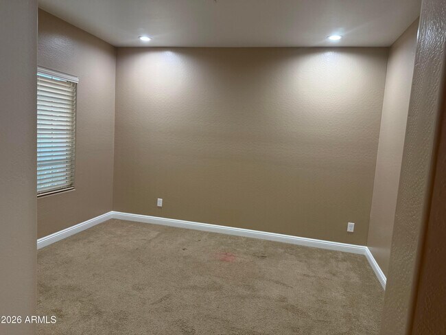 Foto del edificio - 10743 W Desert Elm Ln