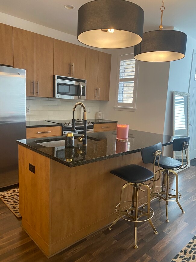 Kitchen - 336 E 1st Ave