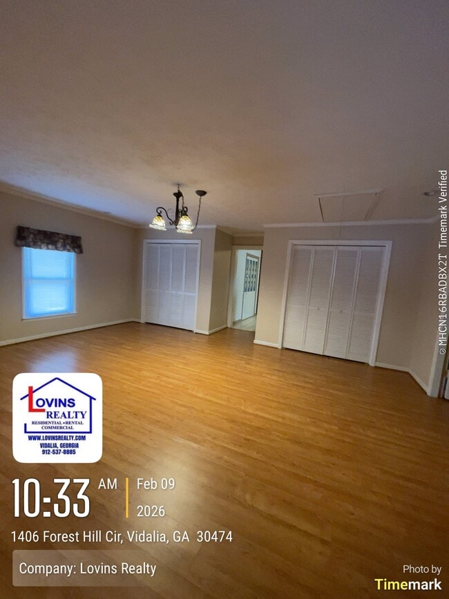 Building Photo - 1406 Forest Hill Cir