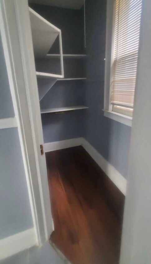 Foto del edificio - 71 Laventhal Ave