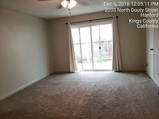 Building Photo - 2201 N Douty