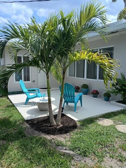 Foto del edificio - 4454 W Tradewinds Ave
