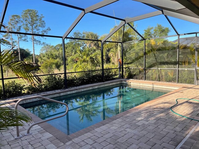 Building Photo - 12591 Cinqueterre Dr