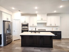 Building Photo - 23623 Bottlebrush Terrace Trl