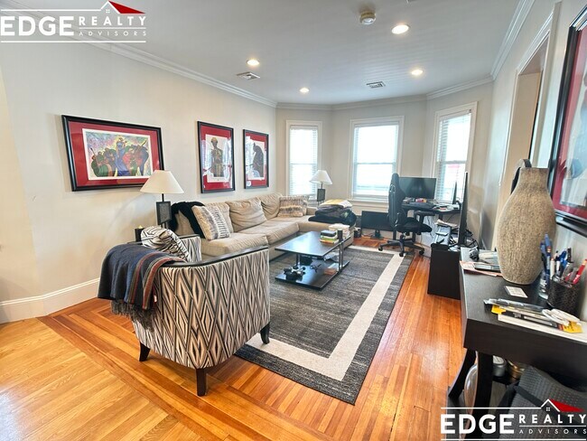 Foto del edificio - 9 Montfern Ave