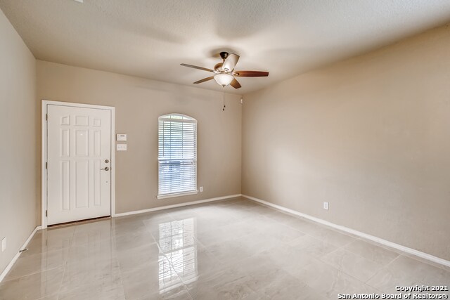 Building Photo - 11203 Rose Canyon