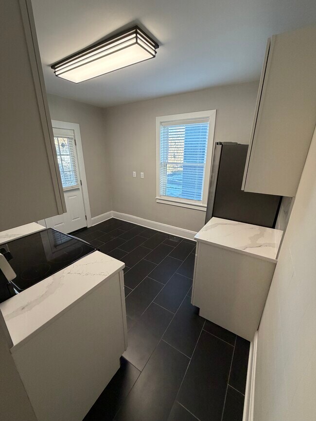 Foto del edificio - 2544 Williams Ave