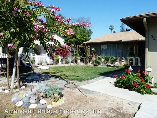 Building Photo - 3243 Meadow Ln