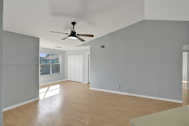 Foto del edificio - 12760 Vista Isles Dr