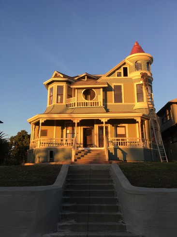 Building Photo - 1441 Carroll Ave