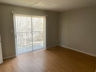 Building Photo - 1091 Linde Ave
