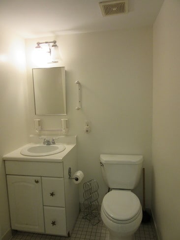 baño auxiliar - 1451 5th Ave